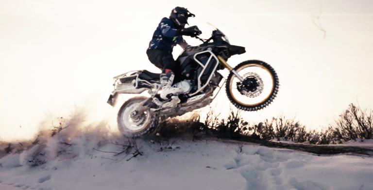 OGE DS900X Adventure Motorcycle