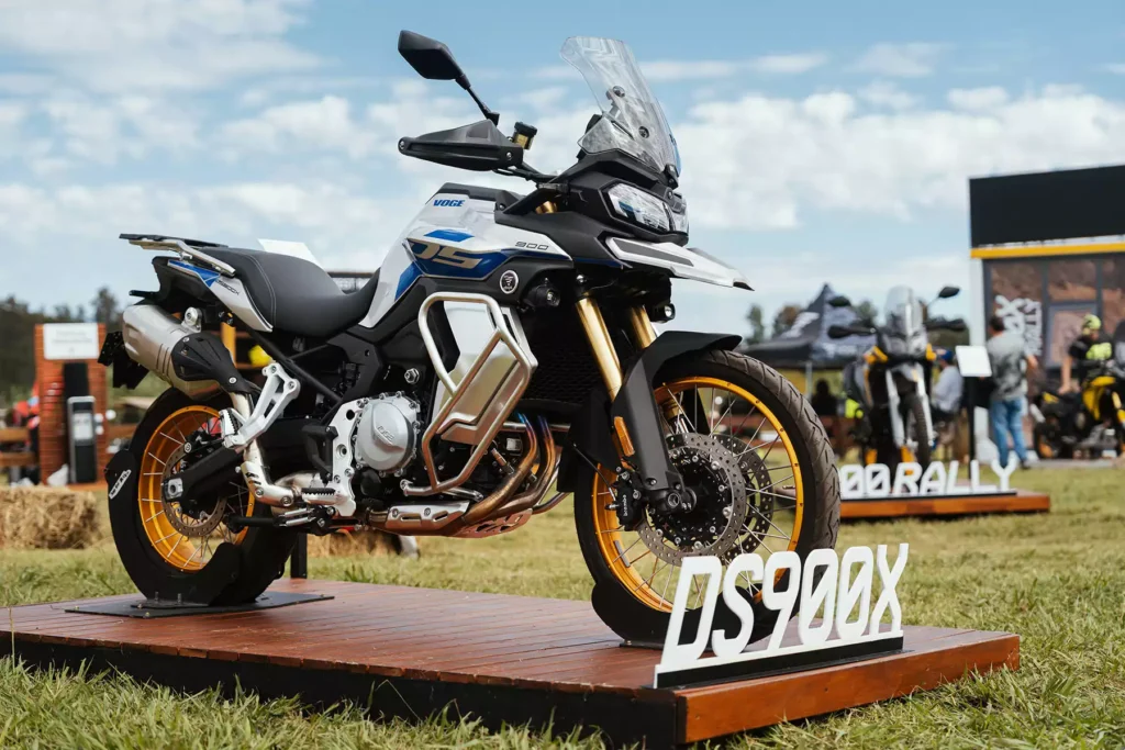 VOGE DS900X Gallery