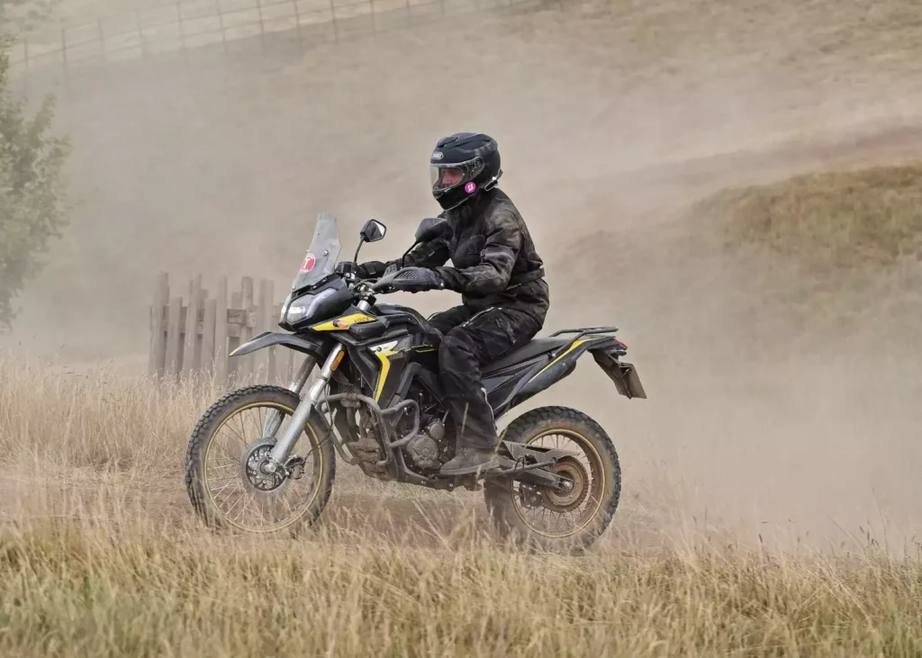 VOGE 300GY Rally Gallery