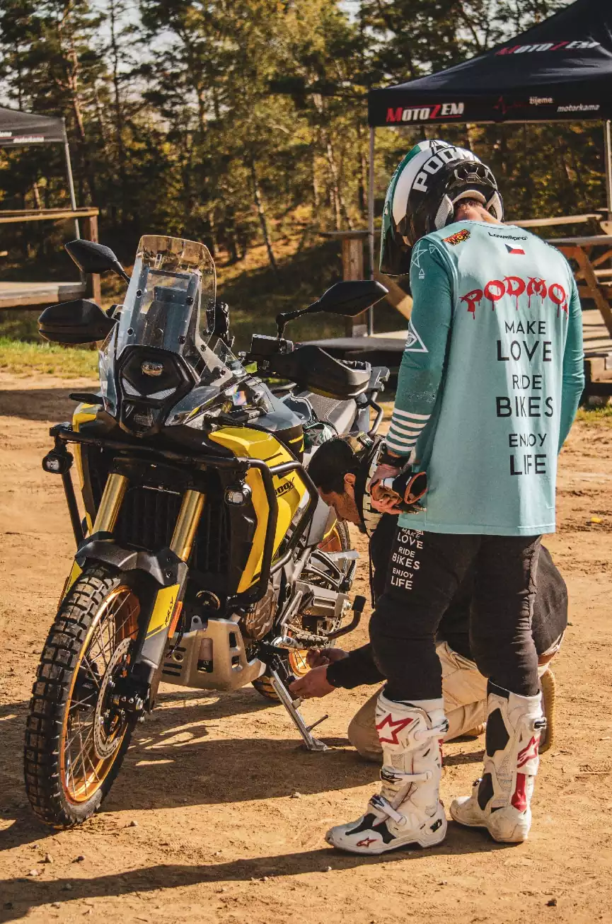 maintenance motorcycle
